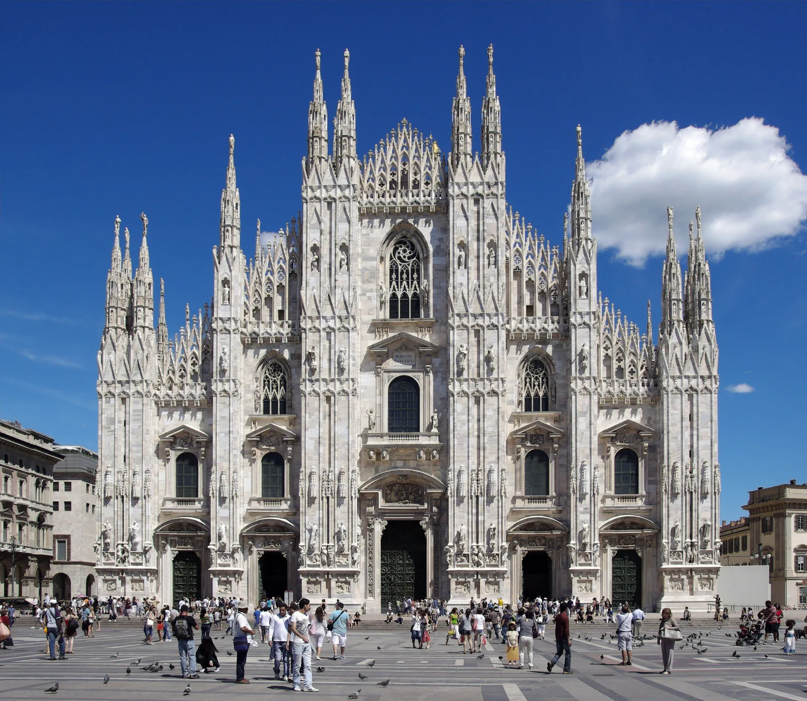 Duomo van Milaan vanaf de Galleria gezien