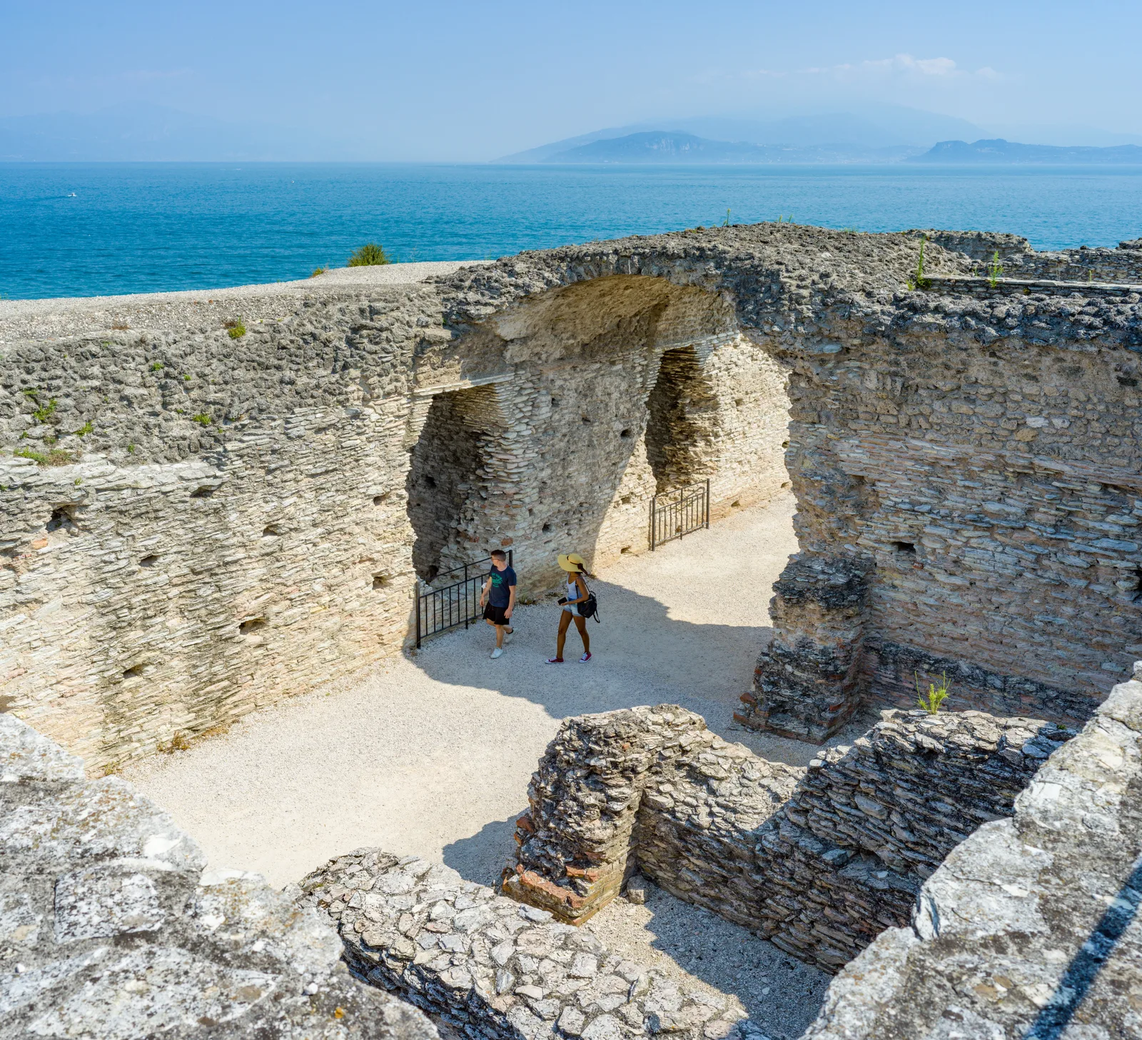 Ruïne van de Grotte di Catullo aan de noordpunt van Sirmione